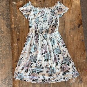 H&M Floral Women’s Dress in White and Purple
